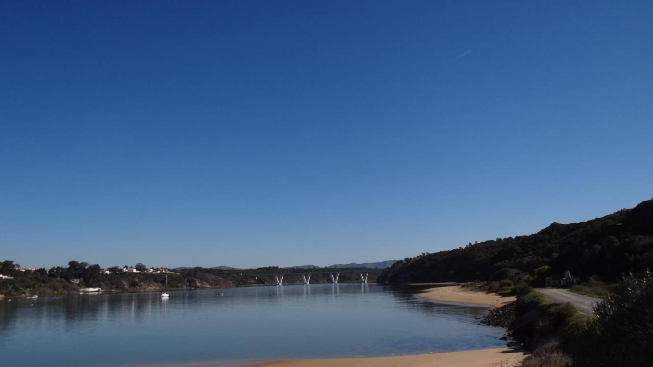 Casa Da Barra Azul By Stay In Alentejo Віла-Нова-де-Мілфонтеш Екстер'єр фото
